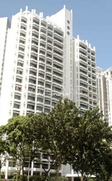 4 Bed Condo for Rent in  Rivershire - Image 1